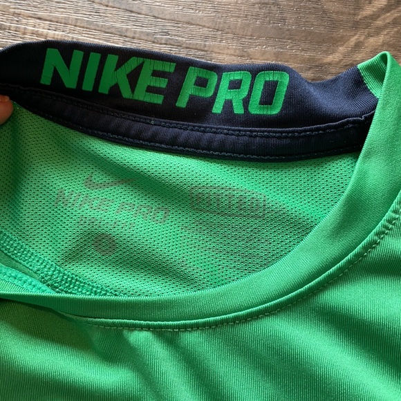 Green Nike Pro Shirt - Picture 3 of 4